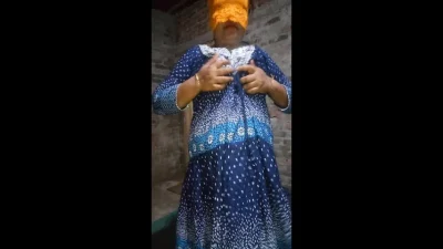 Deshi beautiful college girl shows his big pussy