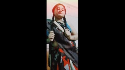 Beautiful Sexy Chubby Girl Showing