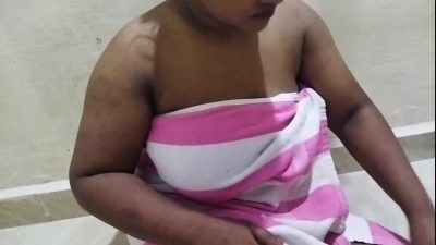 Indian Hot Girl Viral Mans XXX Video with Hindi Audio Desi Bhabhi’s Pussy and Ass Fucked Well by Brother in Law