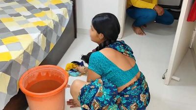 Kamwali bai ki desi chut chudai ki porn video