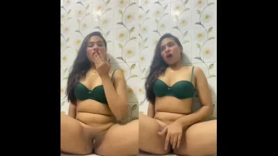 Desi Very Beautiful South Indian Sexy Figure Homemade Busty Girlfriend Full Nude