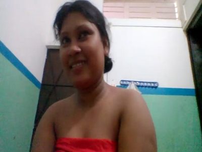 Hot Bangladeshi Porn Video Bhabhi Giving Blowjob