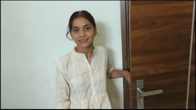 Chini (Suger) lene aayi Pdosan Reetu ko pakad kr chod dala