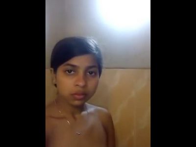 Desi Porn MMS Young College Girl From Lucknow Filming Her Nude