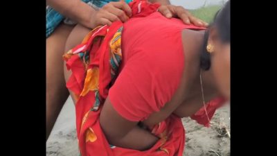 Bangladeshi Close up bangli Bowd Close up Fucking Videos Alone Beside A River Outdoor bangli Bowdi Part2