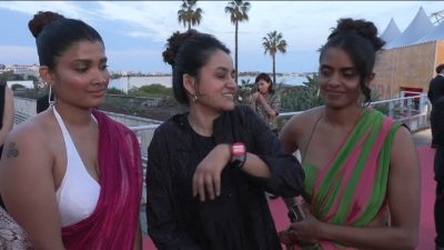 Divya Prabha sexy cleavage in red white saree