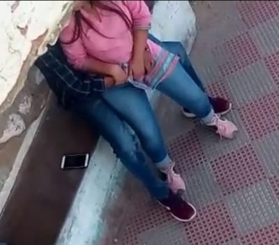 Hot chubby girl showing nudes