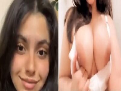Cute Indian selfie girl viral play with big boobs