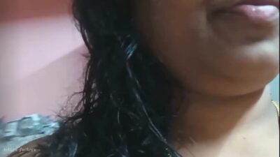 Tami Ponnu in Bathroom Natural Beauty Sexy Lips