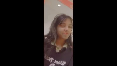 Cute Slim Gf Bathing