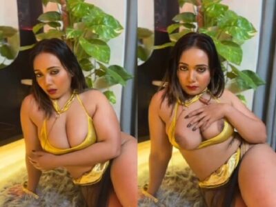 Instagram model Koyel Sarkar big boobs and big ass