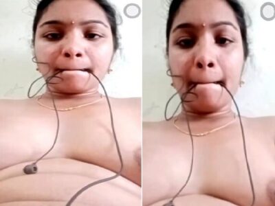 Mallu hot bhabhi topless viral video for lover