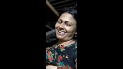 Naughty Village Bhabi Showing Boobs