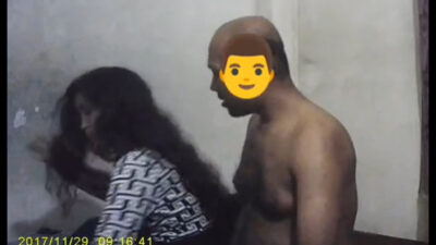 Indian hot teen girl and sexyi boy very good sexy chudai.