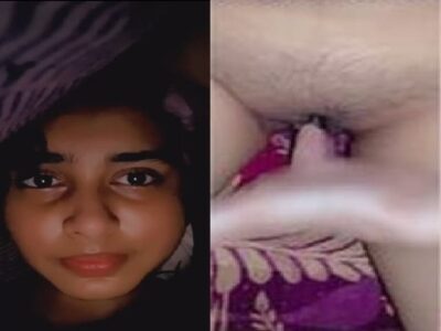Viral Indian girl fingering MMS xxx showing pussy
