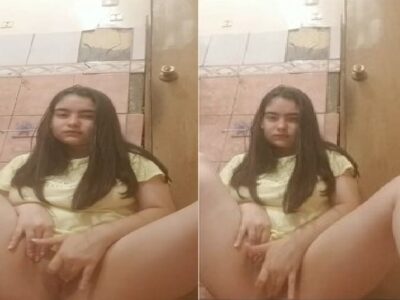 Chubby girl big thighs spreading desi fingering
