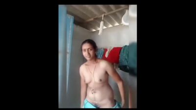 Desi Aunty Nude for Lover