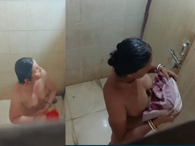 Aunt nude bath in bathroom caught from top angle