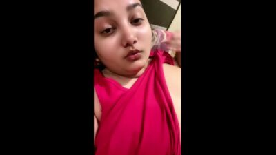 Beautiful Cute Girl Showing Boobs on Live
