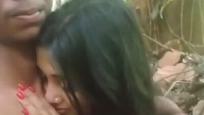 Village couple ki zabardast blowjob aur sex video