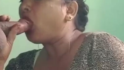 Bengali boudi blowjob dekar chud gayi