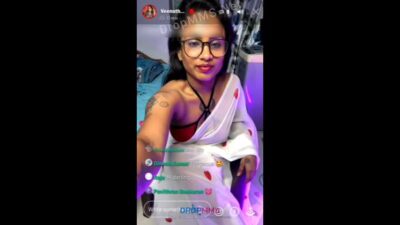 Tamil Fashion Model Veena Thaara Paid Live Show
