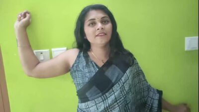 Vaishnavy and Sharun Raj saree navel romance, Saree romance, Navel romance with hot boobs press and kissing romance, Roma