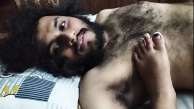 Mallu girl vaishnavy foot job and hand job with pennis kiss and boobs show
