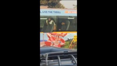 Fucking in bus