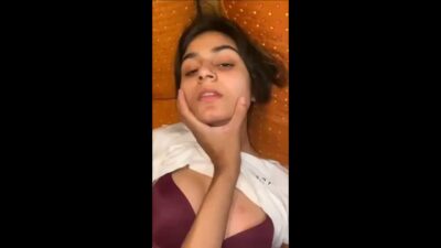 Sexy Horny Girlfriend Giving Blowjob And Showing Pussy