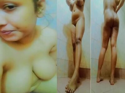 Milk tanker girlfriend nude show in bathroom