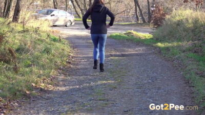 Amanda Hill needs to pee while walking outside