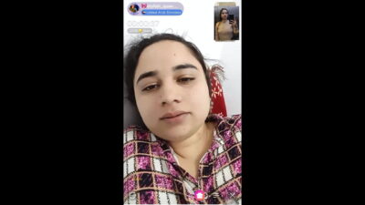 Beautiful Punjabi Girl Chamet Boob