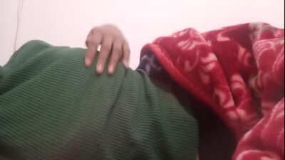 Beautiful Indian girl showing boobs. Desi Girl Fun