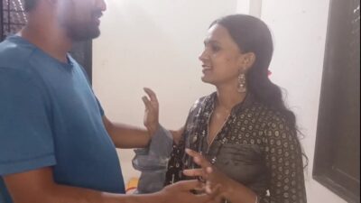 Kavita Bhabhi w mieście Sari Vahini