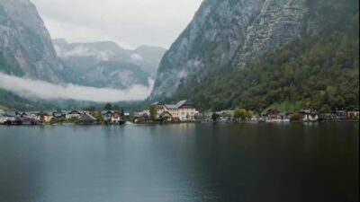 Macocha z dużymi piersiami i dużym tyłkiem została zalana i zaimpregnowana od pasierba podczas terapii masażu