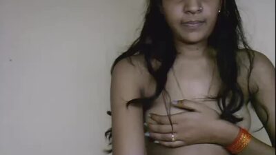 2022-10-26_hotnsweetindian_39218835