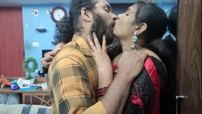 Mallu Couple Hot Fuck in Saree Saree Removal and Hot Fuck Navel Lick Blow Job Pussy Lick and Hot Fuck in Saree Mallu Couple