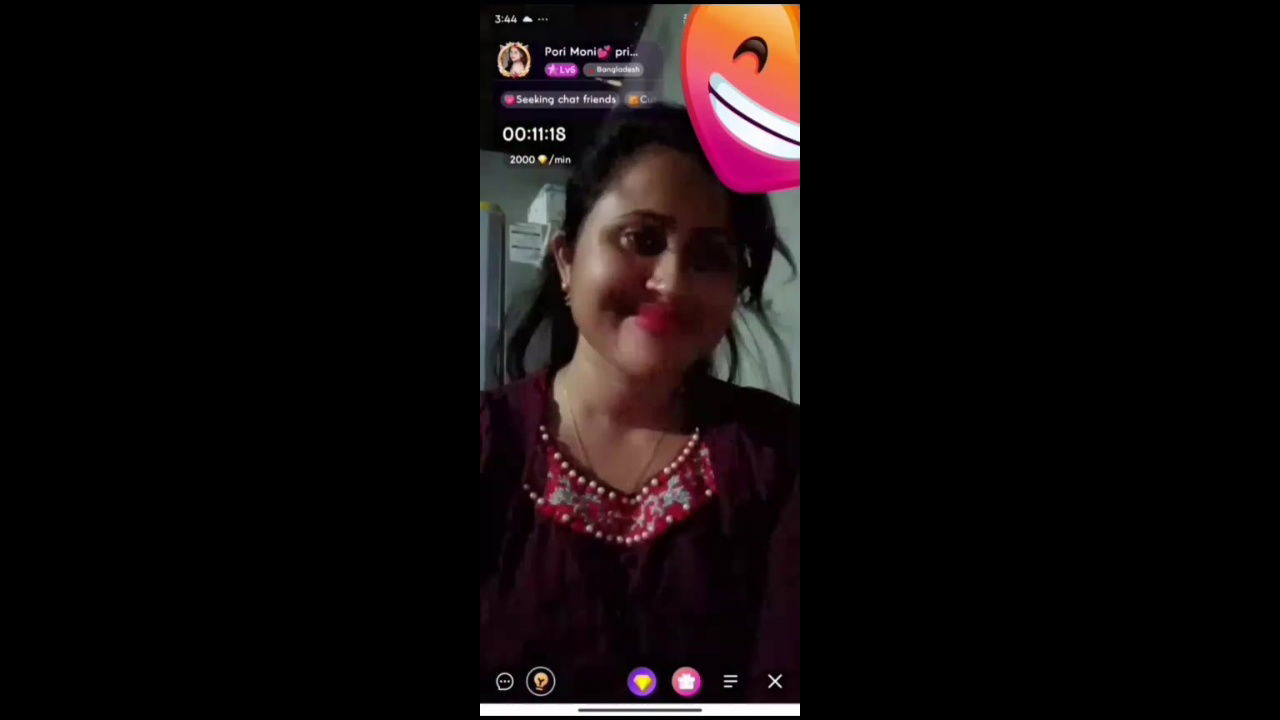 Pori moni Chamet