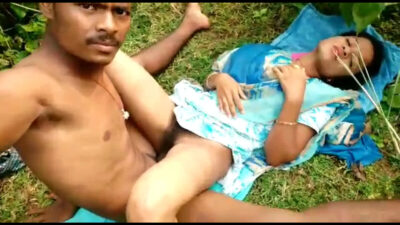Couple Fucking in jungle