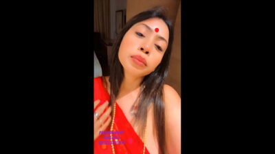 Insta model moumiits Moumita nude video 4