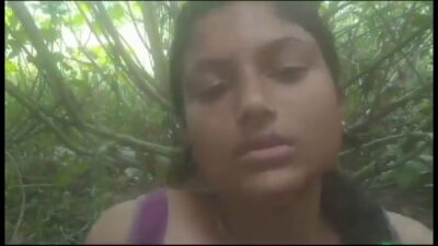 Desi village girlfriend outdoor sex