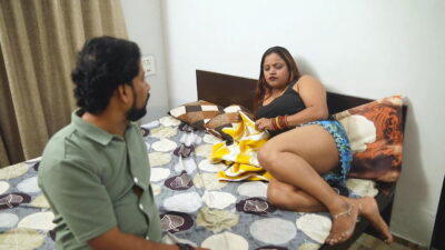 The boy came for PG but madam offered him sex, the boy also had sex because he had no girlfriend of his