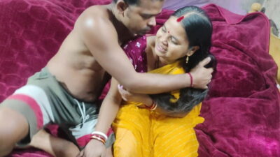 Brother-in-law Opened the Panties of His Real Sister-in-law and Fucked Her, Sister-in-law Enjoyed It