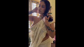 Yajna Seni Nude Stripping Video in HD