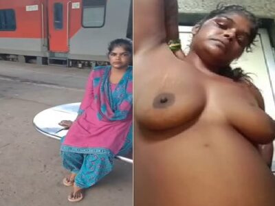 Bandra metro rail toilet me horny bhabhi fingering