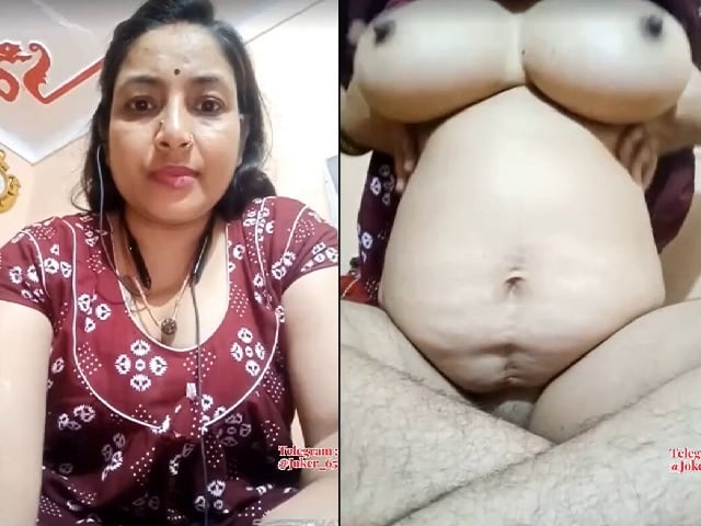 Big boobs mom live nude in Telegram app for money