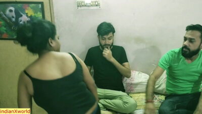 Hot Girlfriend vs two guys!! Dada tomari grillfriend ko mene chudna chataho! Indian real threesome sex
