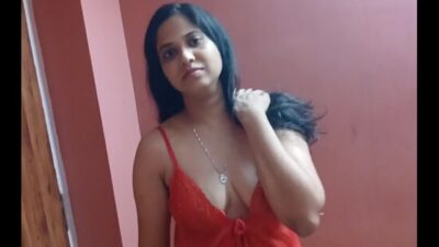 Horny Bhabhi in Bikini Romance n Standing Fuck