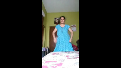 Very hot chubby bhabhi